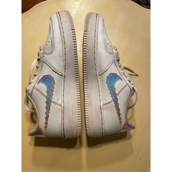 Nike Air Force 1 Low Iridescent Pixel Sneakers - Picture 4 of 6